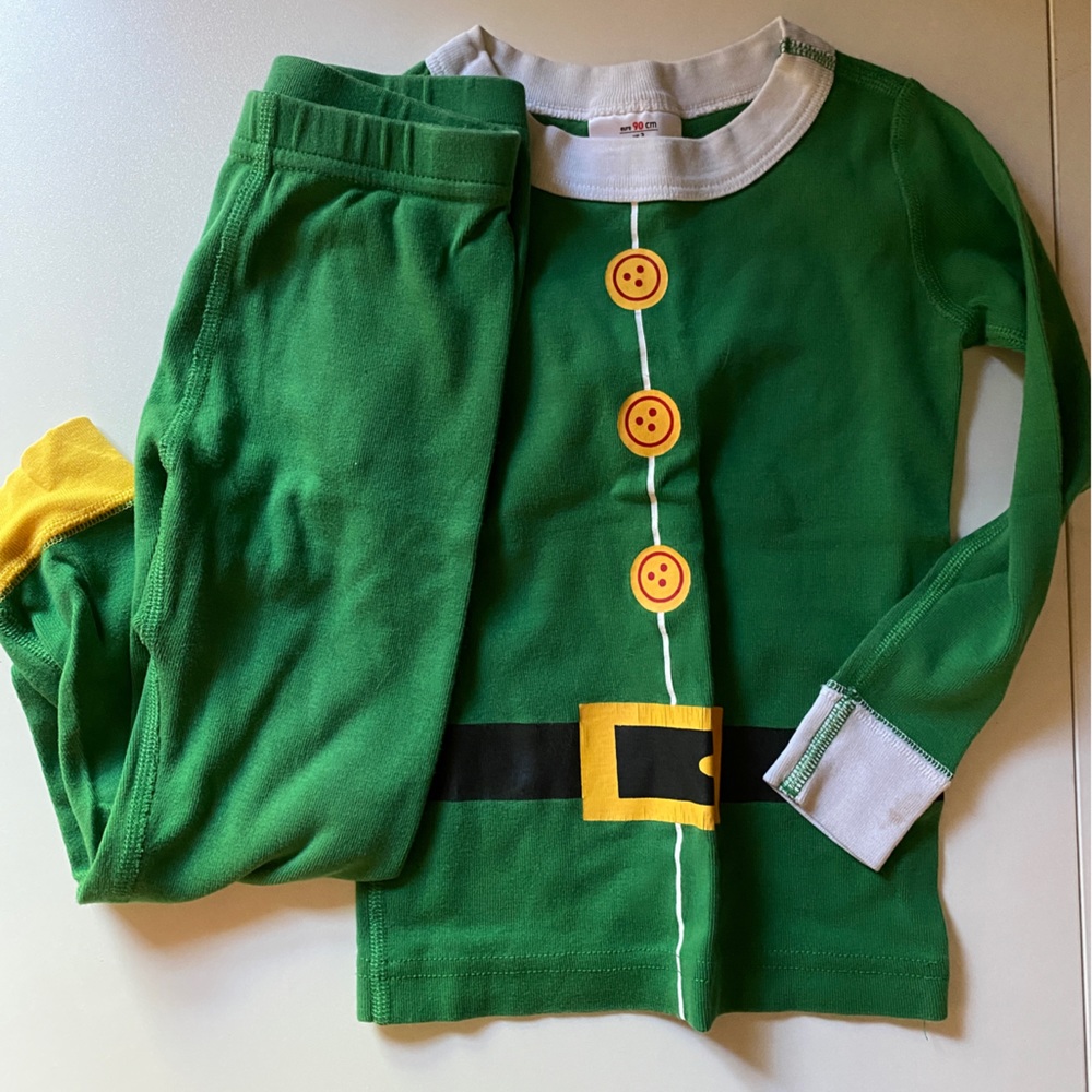 Hanna Andersson Elf Pajamas